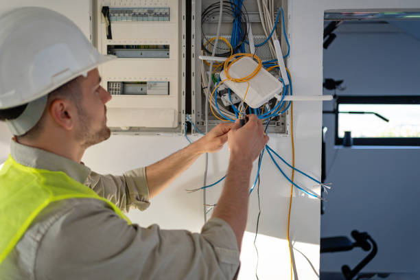 Best Licensed Electrician  in Fremont, OH
